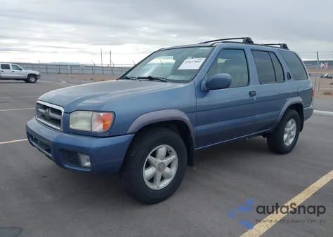 1999 Nissan Pathfinder Le/Se/Xe z USA, uszkodzony, nr VIN JN8AR07S0XW372032